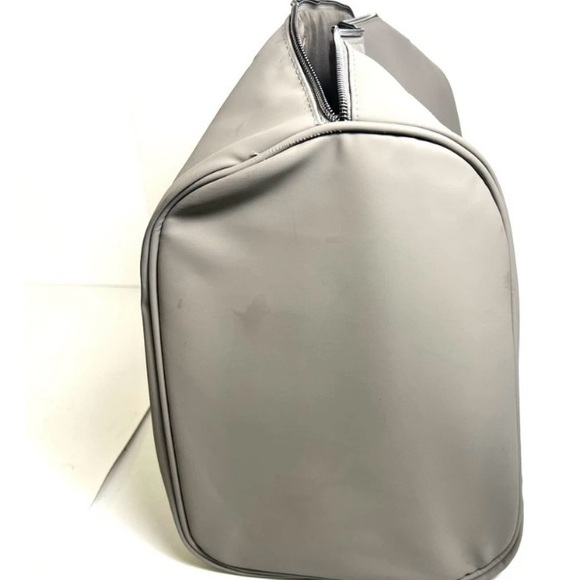 🩶 NWOT DOLCE & GABBANA GREY DUFFEL BAG! - Picture 10 of 13